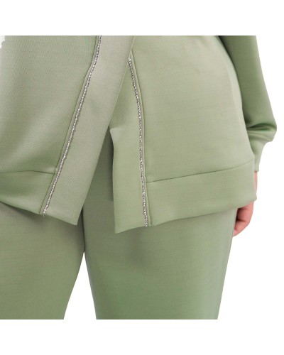 Un ensemble jogg à biais