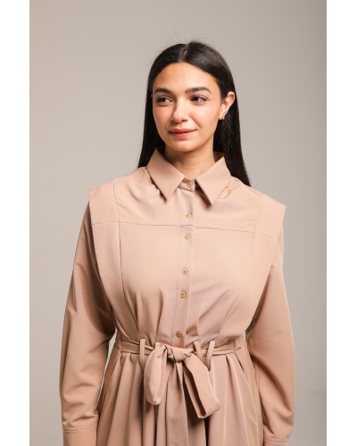 Robe longue ceinturée